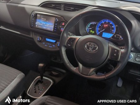 2014 Toyota Yaris 1.5 Excel Hybrid E- CVT thumbnail