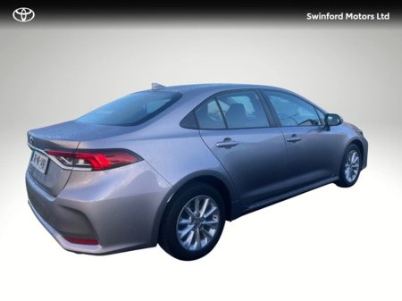 2019 Toyota Corolla COROLLA 1.6P AURA SALOON €18,950
