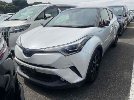 2019 Toyota C-HR SOL HYBRID AUTOMATIC 1.8 PETROL //HIGH SPEC//HALF LEATHER HEATED SEATS//KEYLESS ENTRY//ADAPTIVE CRUISE CONTROL// €20,950