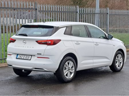 2024 Opel Grandland SC 1.5TD 130BHP 8 SPEED AUTOMATIC €33,950
