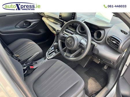 2020 Toyota Yaris 1.5 HYBRID G Automatic, Reversing camera €15,495