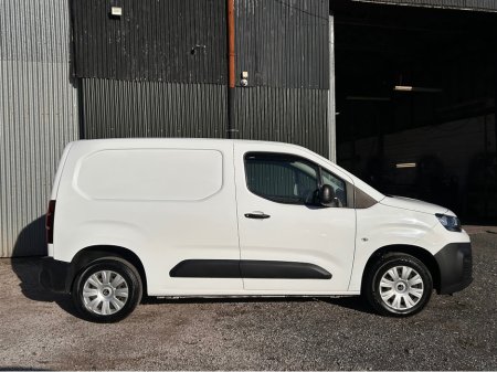 2020 Citroen Berlingo LX 1.5 BLUEHD 75 S&S 650K M 20 €11,450