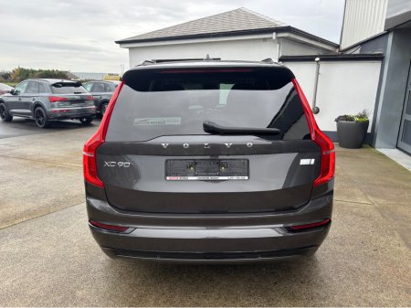 2023 Volvo XC90 RECHARGE T8 ULTIMATE DARK AWD €67,900