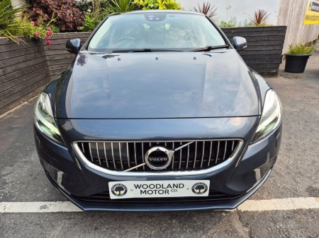 2020 Volvo V40 1.5 T3 AUTO/ CLASSIC INSCRIPTION WITH PANORAMIC ROOF / TOP SPEC €21,450