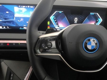 2025 BMW X3 30e xDrive xLine €69,900 thumbnail