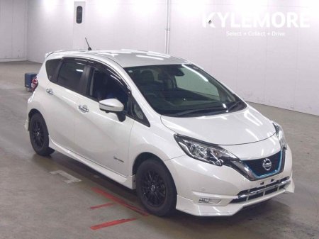 2018 Nissan Note MEDALIST EDITION - E POWER HYRBID - BROWN HALF LEATHER - FACTORY ALLOYS - 360 PARKING CAMERA €12,450