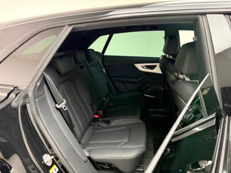 2024 Audi Q8 55 TFSI E S LINE 375HP QUATTRO €87,990 thumbnail