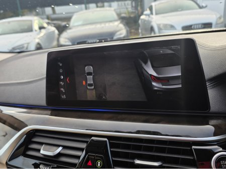 2017 BMW 5 Series ( 172 REG ) 523D LUXURY - CARPLAY NAVIGATION EDITION FULL LEATHER ELECTRIC HEATED SEATS - 360 REVERCE CAMERA - PRIVACY GLASS €24,950 thumbnail