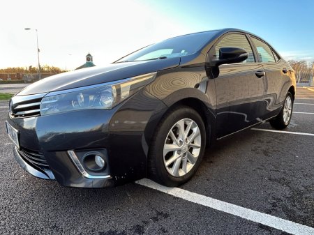 2014 Toyota Corolla 1.4 D-4D LUNA 4DR **1 OWNER IRISH CAR ** HIGH SPEC ** TOYOTA SERVICE HISTORY ** 2 KEYS ** LONG TAX AND NCT ** BEST AVAILABLE ** €9,995