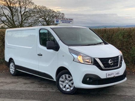 2017 Nissan NV300 LWB 120 SV COL BUMPER 4DR €10,250