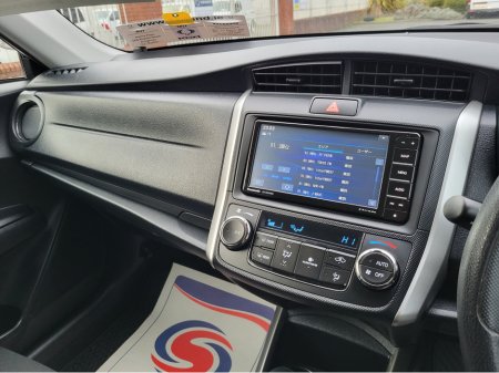 2022 Toyota Corolla (2yr warranty) 1.5 Hybrid Automatic Fielder 2921 €19,999 thumbnail