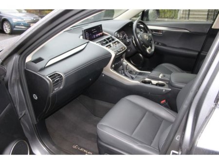 2019 Lexus NX 300 h 300H Prem Pack thumbnail