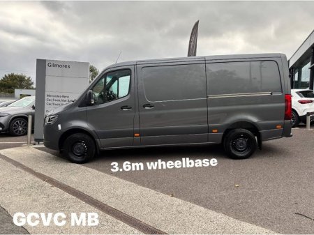 2026 Mercedes-Benz Sprinter 317 MWB Low Roof RWD