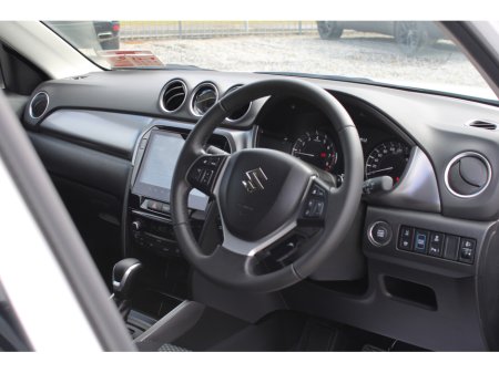 2026 Suzuki Vitara Motion 1.5 Automatic *10 Year Warranty and 0 % finance* €35,995