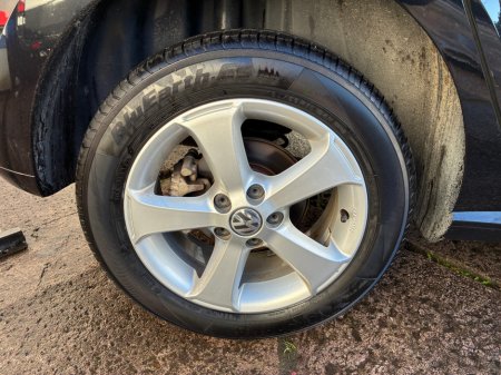 2016 Volkswagen Polo 1.2i TSI Petrol Automatic Comfortline €13,500 thumbnail