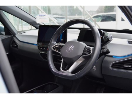 2021 Volkswagen ID.3 Family 145HP 58kWh €19,950 thumbnail