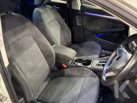 2021 Volkswagen Golf ETSI ACTIVE - FACTORY ALLOYS - PADDLE SHIFT - REVERSE CAMERA - CRUISE CONTROL €22,950 thumbnail