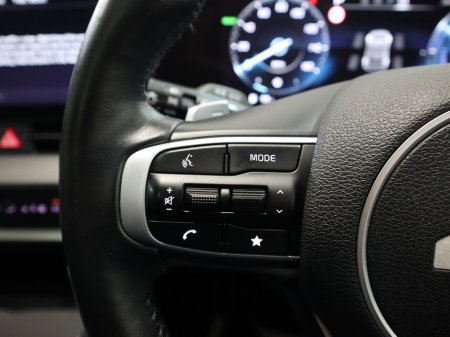 2022 Kia Sportage *77* GT-LINE S PHEV 4X4 €31,995 thumbnail