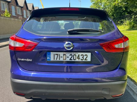 2017 Nissan Qashqai 1.5 DSL SV €11,950 thumbnail