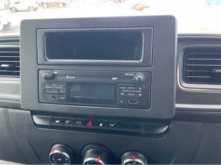 2021 Renault Master FWD LM35 ENERGY DCI 150 BUSINE €22,500 thumbnail