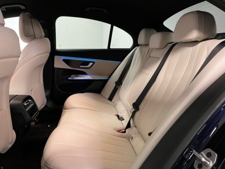 2026 Mercedes-Benz E Class 300de AMG - 20 Inch Alloys - Reversing Camera - Ambient Lighting - Sat Nav - Climate Control - Electric Heated Memory Seats - Keyless Start - Apple CarPlay/Android Auto €91,236