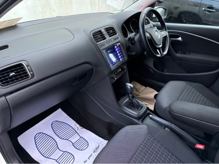 2017 Volkswagen Polo 1.2i TSI Petrol Active Automatic €14,750 thumbnail