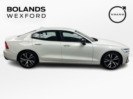 2021 Volvo S60 T4 (190hp) R-Design Automatic €32,995