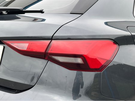 2022 Audi A3 SPORTBACK 30 TDI 116HP SE 4 4DR €28,750 thumbnail