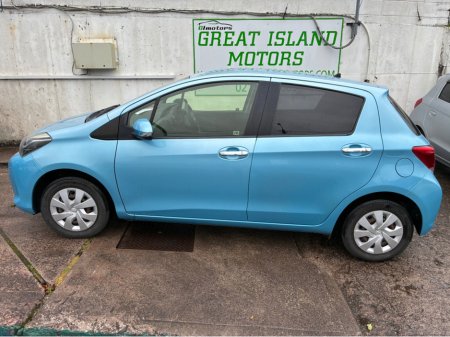 2016 Toyota Yaris 1.0 VVT-i 3Dr Terra €10,950