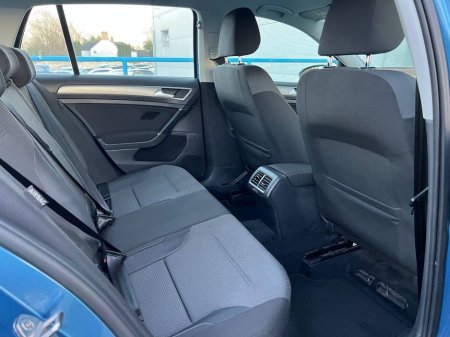 2014 Volkswagen Golf R-LINE PACK 1.2 TSI // LOW MILEAGE // ADAPTIVE CRUISE CONTROL // NEW 19" DIAMOND CUT ALLOYS €13,950 thumbnail