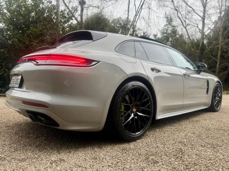 2023 Porsche Panamera 4 E-HYBRID SPORT TURISMO *Colossal Specification* €87,950 thumbnail