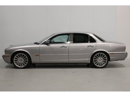 2003 Jaguar XJ 4.2 XJ8 SE V8 4DT AUTO €15,950
