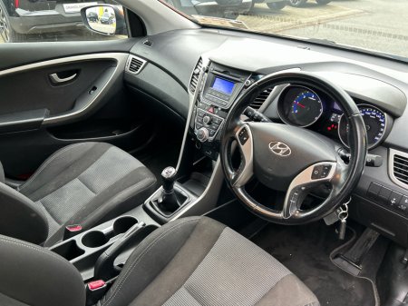 2015 Hyundai i30 CLASSIC 5DR €8,950 thumbnail