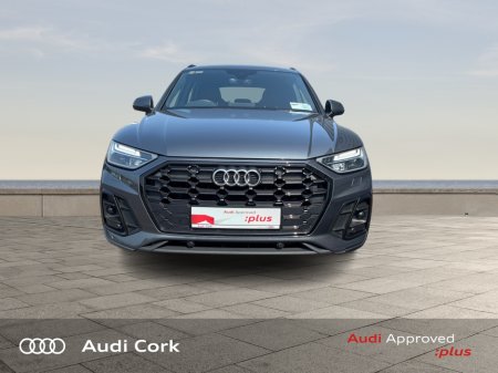 2022 Audi Q5 2.0 35TDI 163BHP S-LINE AUTO WITH BLACK STYLING & VIRTUAL COCKPIT €51,995