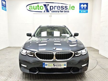 2021 BMW 3 Series 330E 2.0 T SPORT PRO Estate Automatic €30,995