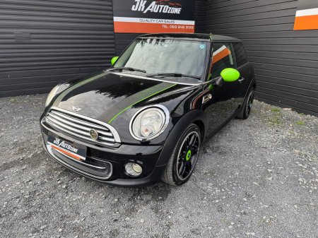 2013 MINI Cooper 1.6 AUTO 5DR €8,995
