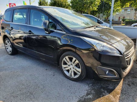 2014 Peugeot 5008  €7,799
