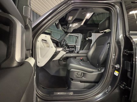 2024 Land Rover Defender 110 2.0 Si4 PHEV S €89,950 thumbnail