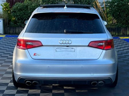 2015 Audi S3 QUATTRO 2.0 TFSI AUTO // OPENING PAN ROOF // LEATHER HEATED POWERED SPORT SEATS // 300 BHP €23,900 thumbnail