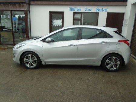 2016 Hyundai i30 1.6 DELUXE 5DR €9,999