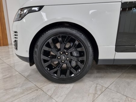 2021 Land Rover Range Rover VOGUE SE €59,950