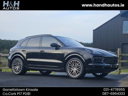 2023 Porsche Cayenne SE HYBRID 5DR AUTOMATI