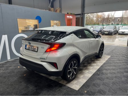 2020 Toyota C-HR €23950! 2020 TOYOTA C-HR 1.8L HYBRID / 86K KMS / ADAPTIVE CRUISE CONTROL, HEATED SEATS, REVERSE CAMERA & MORE €23,950
