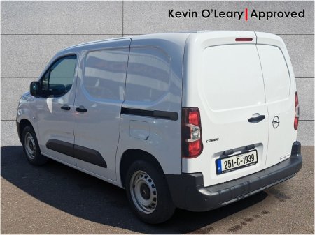 2025 Opel Combo 1.5CDTi L1 H1 Komfort €19,900