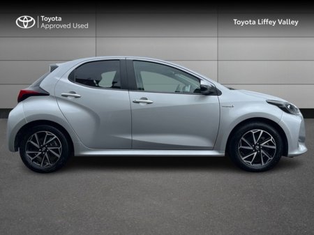 2021 Toyota Yaris YARIS HYB L/SPORT MONO €22,950