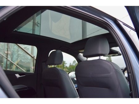 2021 Volkswagen ID.3 Family 145HP 58kWh €19,950 thumbnail