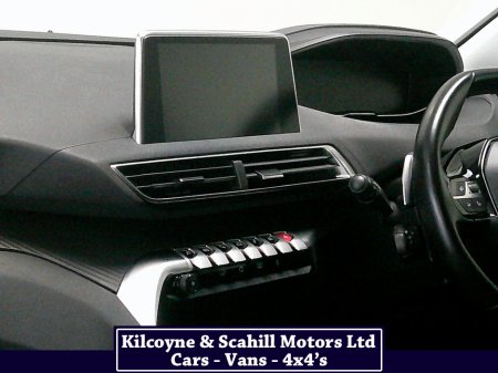 2019 Peugeot 3008 ACTIVE BLUEHDI S/S A €21,950 thumbnail