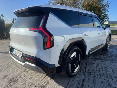 2024 Kia EV9 EARTH RWD 5DR AUTO