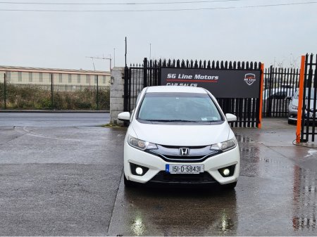 2015 Honda Fit DAA-GP5 HYBRID 5DR AUTO €9,950 thumbnail