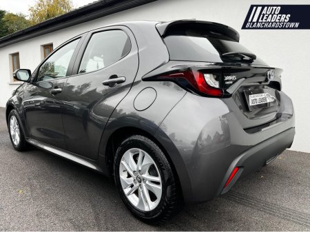 2022 Toyota Yaris 1.5 HYBRID LUNA AUTO €16,900
